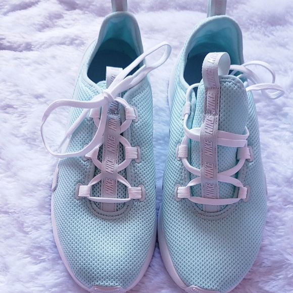 New Womens Nike Ashin Modern Igloo Summit White - Picture 2 of 7